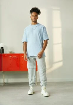 YOURTURN UNISEX - T-Shirt Basic - Blue 10 YOURTURN UNISEX - T-Shirt Basic - Blue -Modekleidung 0702c3fd65734eb39e9c46ae462ae9f5