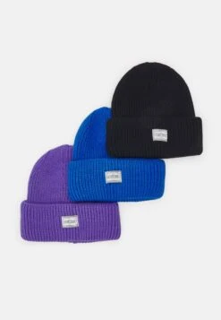 Pier One UNISEX 3 PACK - Mütze - Black/purple/blue 12 Pier One UNISEX 3 PACK - Mütze - Black/purple/blue -Modekleidung 0b1b30453aec40e6b92005295dd8054a 1