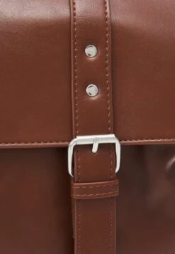 Pier One Umhängetasche - Brown -Modekleidung 13681cf0e15d4e7a880bcd49346bf5a1