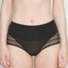 Spanx UNDIE-TECTABLE ILLUSION LACE HI-HIPSTER - Shapewear - Very Black -Modekleidung 19be381d35ef47d7b373cd492ae08551