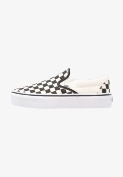 Vans UA CLASSIC SLIP-ON PLATFORM - Slipper - Black/white -Modekleidung 1f615663296c436c8214fbb33c43d50a