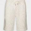 Pier One LINEN BLEND DRAWCORD SHORTS - Shorts - Off-white -Modekleidung 228637db60b840a58a2b5acb0845341b