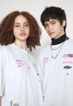 YOURTURN UNISEX - T-Shirt Print - White 11 YOURTURN UNISEX - T-Shirt Print - White -Modekleidung 23737f21e2cc4634a64af3dbba5b24b1