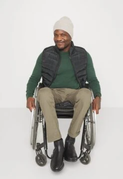 Pier One Strickpullover - Dark Green 13 Pier One Strickpullover - Dark Green -Modekleidung 29298c713bce411497a2413086fa7351