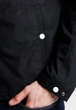 Pier One Leichte Jacke - Black -Modekleidung 33182bcc66694371b90feb6560bd44d9