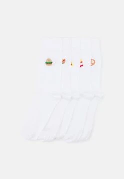 Pier One 5 PACK - Socken - White -Modekleidung 35f7b069984f4e8582d725ec83815bbd 2