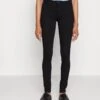 Edc By Esprit MEDIUM RISE - Jeggings - Black Rinse -Modekleidung 4a531260d61846b9a174e890b3bfd8d2