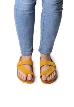 Toni Pons GAIA QT - Zehentrenner - Groc -Modekleidung 5cbd7ec49def44b089172c56f9155f97 1