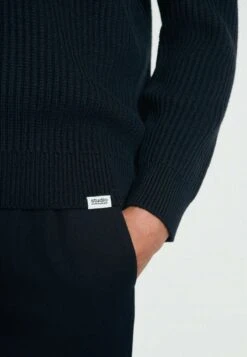 Strickpullover - Navy -Modekleidung 6955ddd23c694b62bd41b7055baa1dce