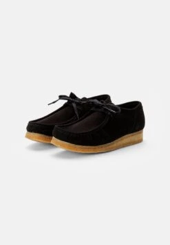 Clarks Originals WALLABEE - Sportlicher Schnürer - Black Vegan -Modekleidung 788ba306fbe34bc883559b1d0b65b969