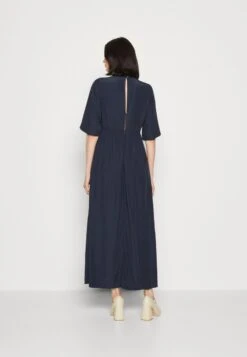 Marc O'Polo DRESS FEMININE SHAPE V NECK WING SLEEVES - Maxikleid - Deep Blue Sea -Modekleidung 8e9a28195ad444f587d24dcfb8f51d8b