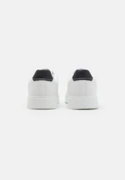Pier One UNISEX - Sneaker Low - White -Modekleidung 93389823d7c54ea3baab2e6817d7366e