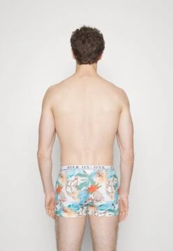 Pier One 5 PACK - Panties - Black/red/light Blue -Modekleidung a3218250fd844500a82a2f75186da27c