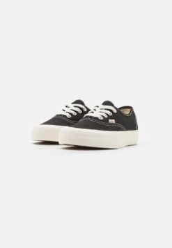 Vans AUTHENTIC VR3 UNISEX - Sneaker Low - Black/marshmallow 9 Vans AUTHENTIC VR3 UNISEX - Sneaker Low - Black/marshmallow -Modekleidung e80eb5d83f5041ea9bbcca91d3c1e8b7