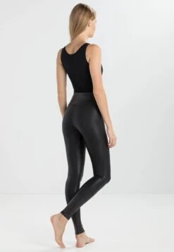 Spanx FAUX LEATHER LEGGINGS - Leggings - Strümpfe - Black -Modekleidung e926201106ac494387eac4b1574181be