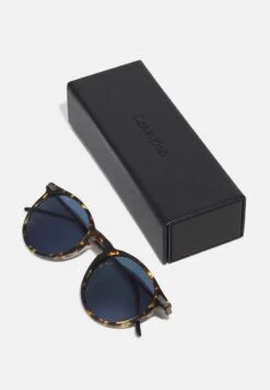 Calvin Klein UNISEX - Sonnenbrille - Vintage Havana -Modekleidung f5f55593023745f6b95a6b6e7cf4f5c9
